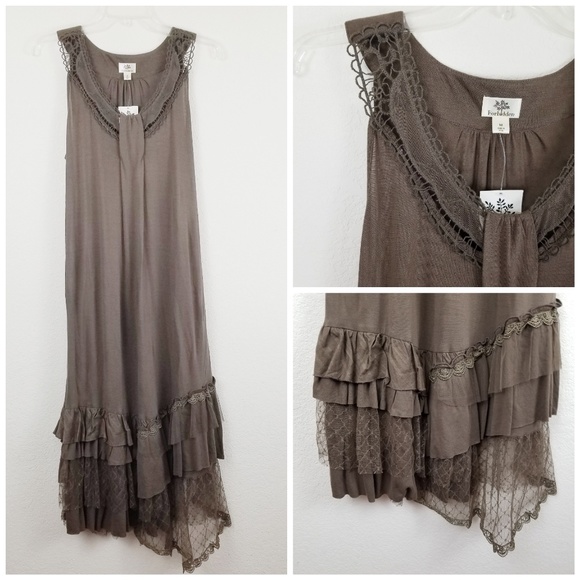 Forbidden Clothing Dresses & Skirts - Forbidden Boho Lace Maxi Dress